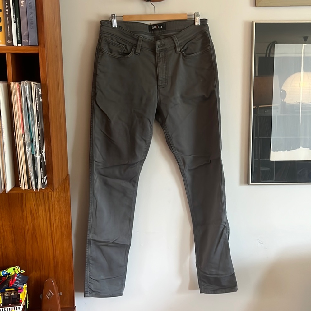 Duer N2X Slim fit khakis 31x32